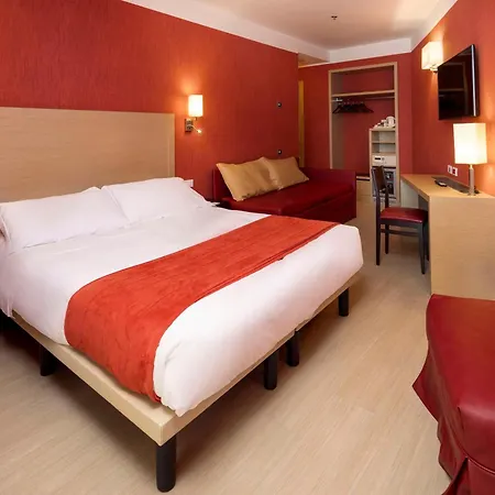 فندق Western Porto Antico 3*
